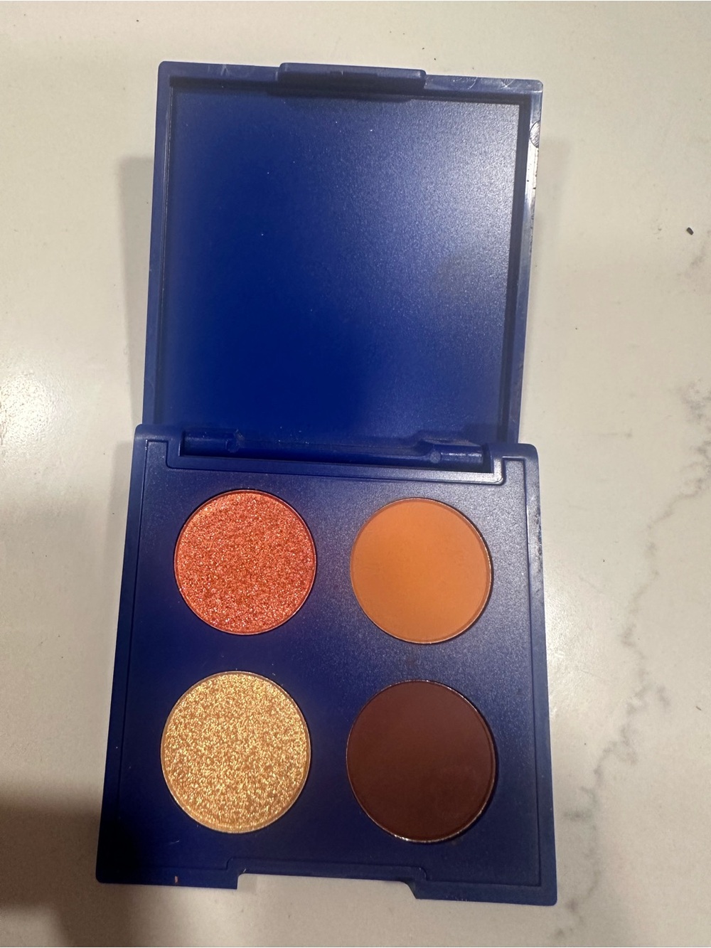 4-Color Women’s Eyeshadow Palette - Orange, Copper, Gold, Brown